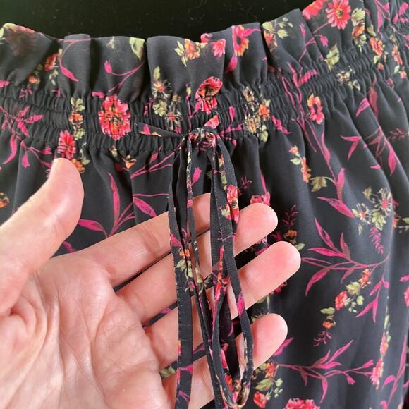 Scripted Black Floral Peasant Blouse Off The Shoulder Size S. NEW - Picture 6 of 11